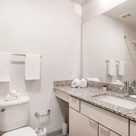 Stylish City Living Apartments With Free Parking In Midtown Atlanta Exterior photo